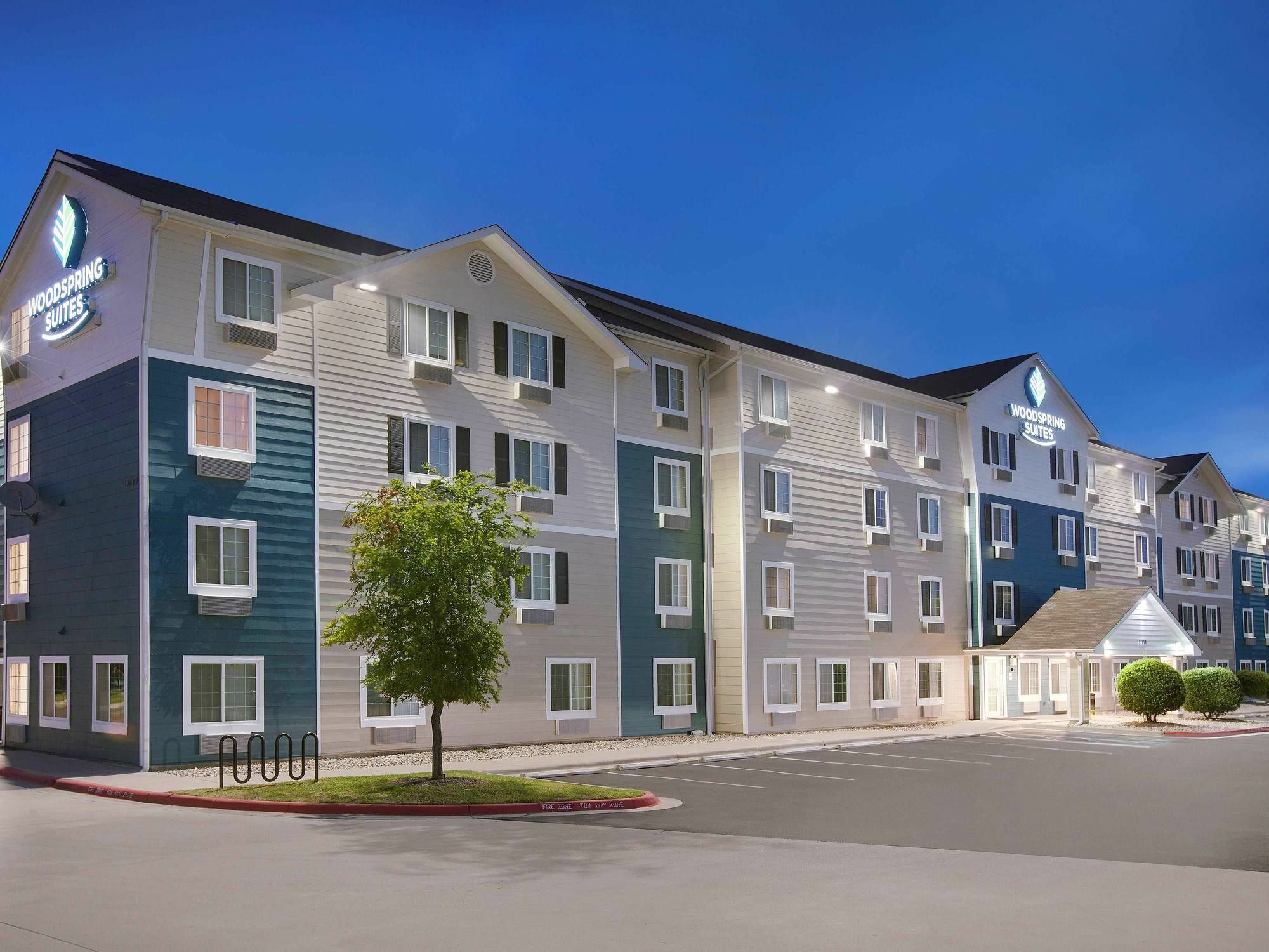 Extended Stay America Select Suites - Indianapolis - Lawrence Экстерьер фото